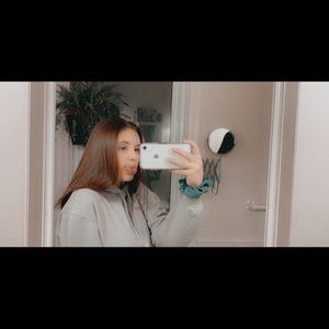 Meet your Posher, Tori